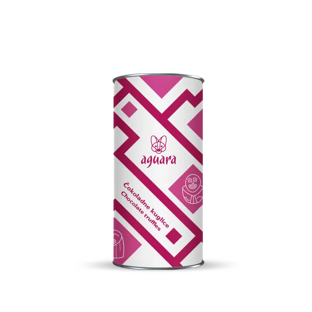 Tuba u kojoj se nalaze Aguara čokoladne kuglice sa pistaći pastom i malinom. Na etiketi se nalaze motivi Lepenskog vira.