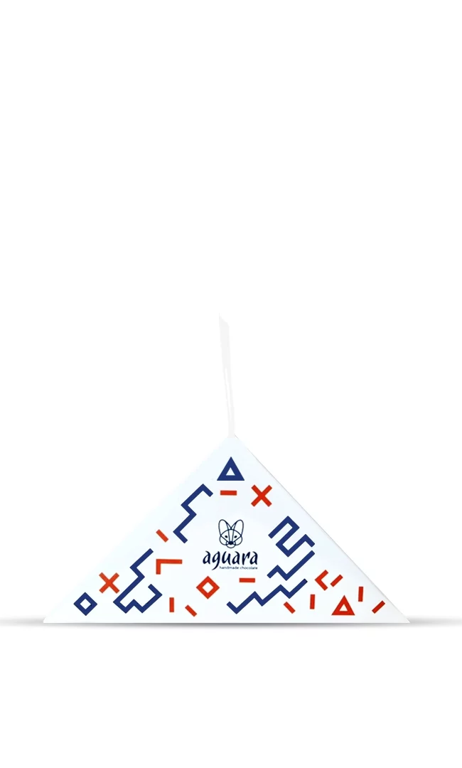 Poklon pakovanje za četiri čokolade posvećene vinima Pozdrav iz Srbije.