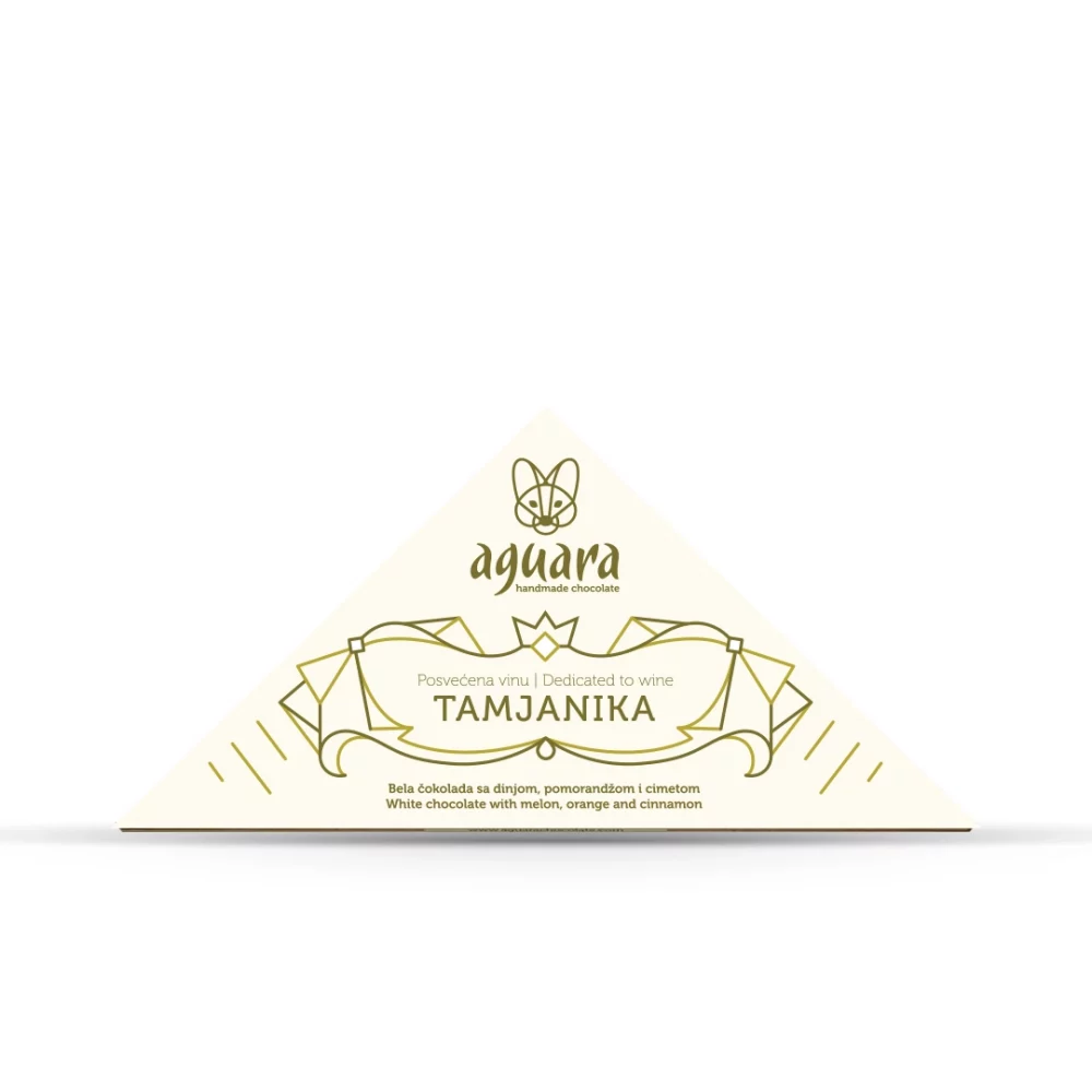 Trouglasta čokolada čokoladeposvećene vinu Tamjanika. Na ambalaži se nalaze linijski elementi koji predstavljaju elemente srpske tradicije.