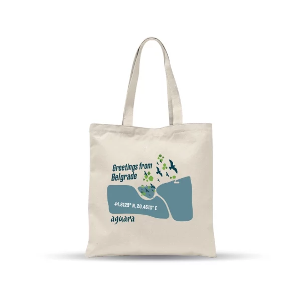 Aguara ceger Pozdrav iz Beograda fotografisan u studiju.