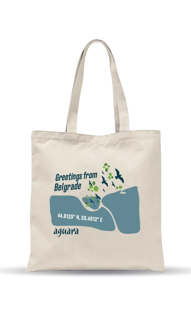 Aguara ceger Pozdrav iz Beograda fotografisan u studiju.