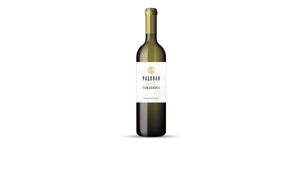 Belo vino Radovan 100% Tamjanika je premium etiketa vinarije Čokot iz Aleksandrovačke Župe.
